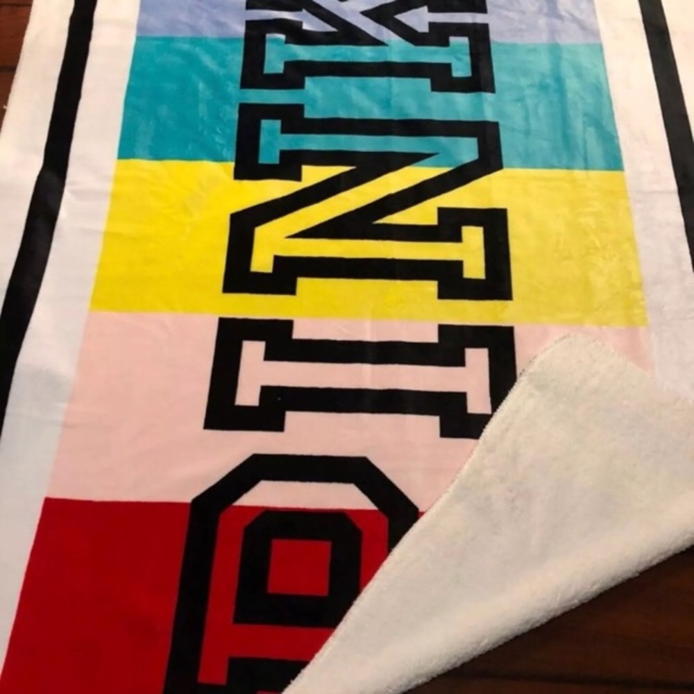 New Pink Victoria’s Secret Rainbow Sherpa Blanket